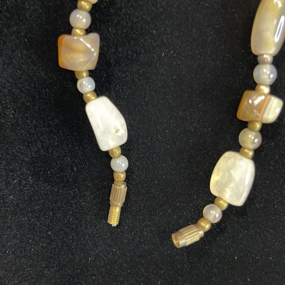 Vintage Multi-Colored Polished Agate Stone Beaded Necklace with Bronze Beads 17" - Picture 3 of 9
